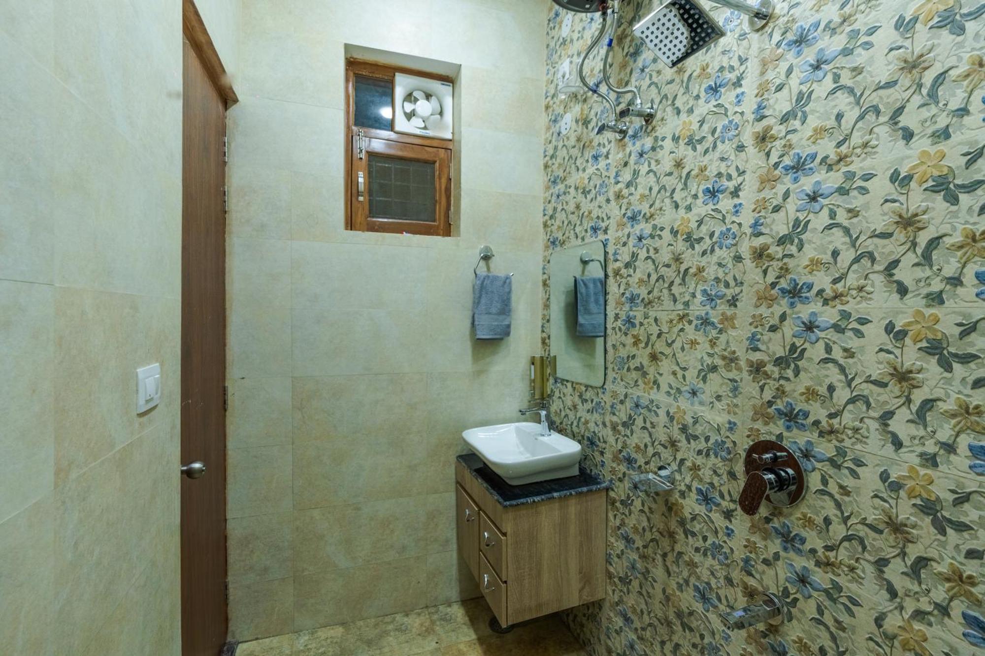 Dhruva - Luxury Villa In Cbd Dehradun Extérieur photo